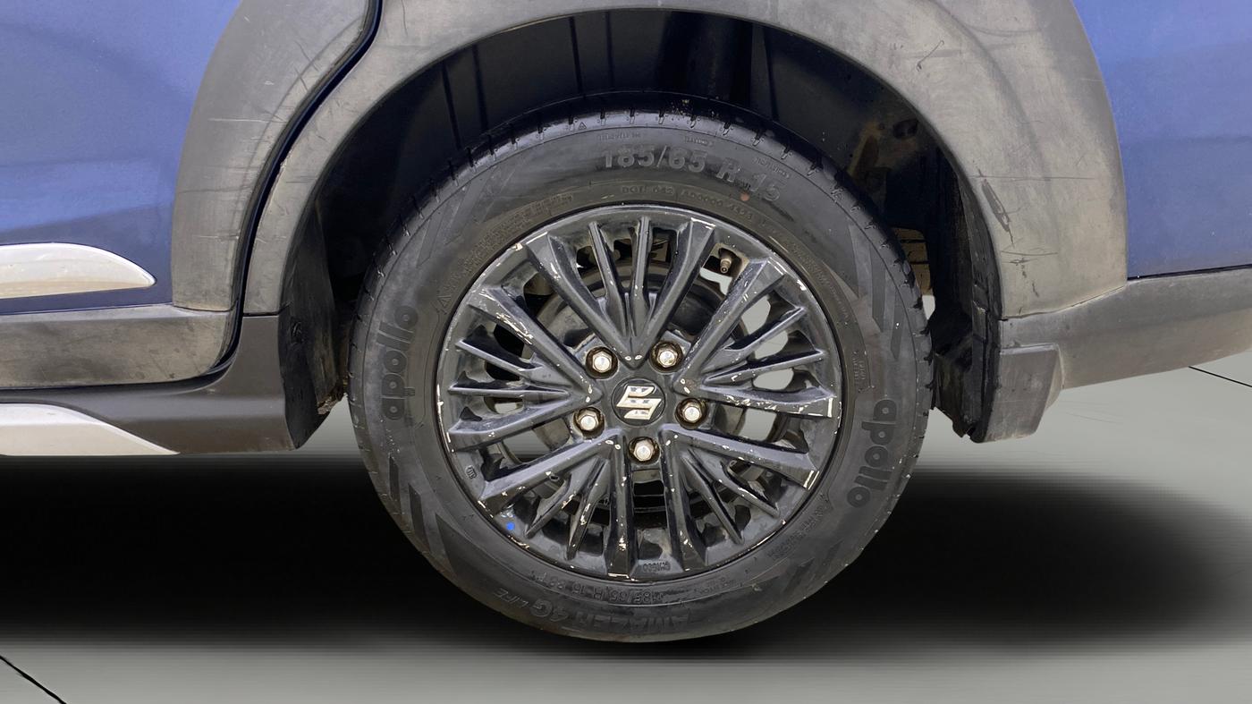 2019 Maruti XL6 ALPHA MT, Petrol, Manual, 86,749 km, Left Rear Wheel