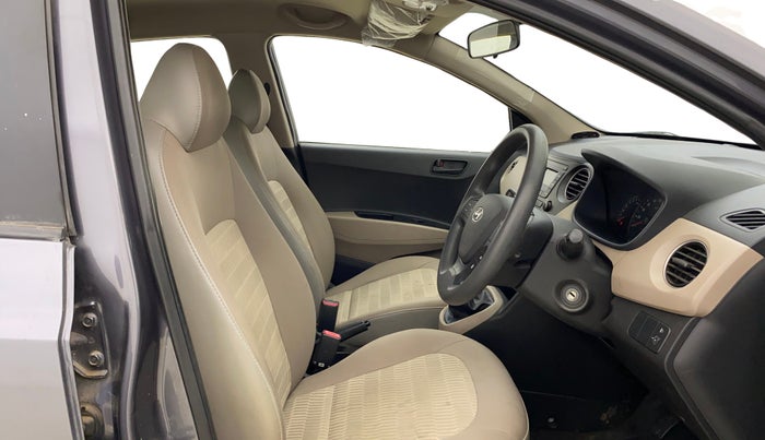 2018 Hyundai Xcent E+, Petrol, Manual, 41,224 km, Right Side Front Door Cabin