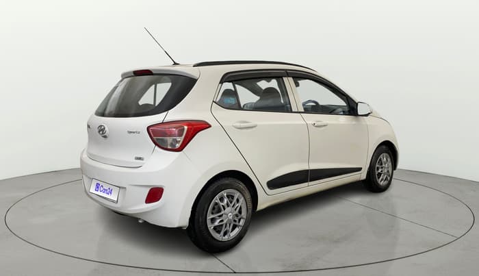 2015 Hyundai Grand i10 SPORTZ 1.2 KAPPA VTVT, Petrol, Manual, 66,342 km, Right Back Diagonal
