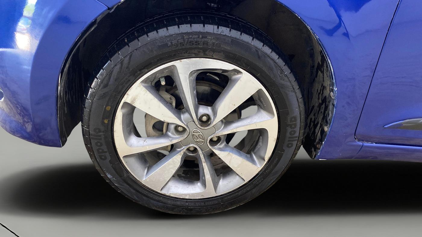 2014 Hyundai Elite i20 ASTA 1.2, CNG, Manual, 95,704 km, Left Front Wheel