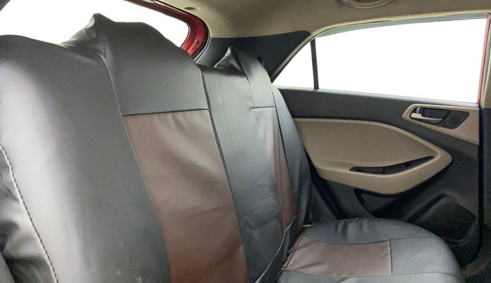 2017 Hyundai Elite i20 SPORTZ 1.2, Petrol, Manual, 45,037 km, Right Side Rear Door Cabin