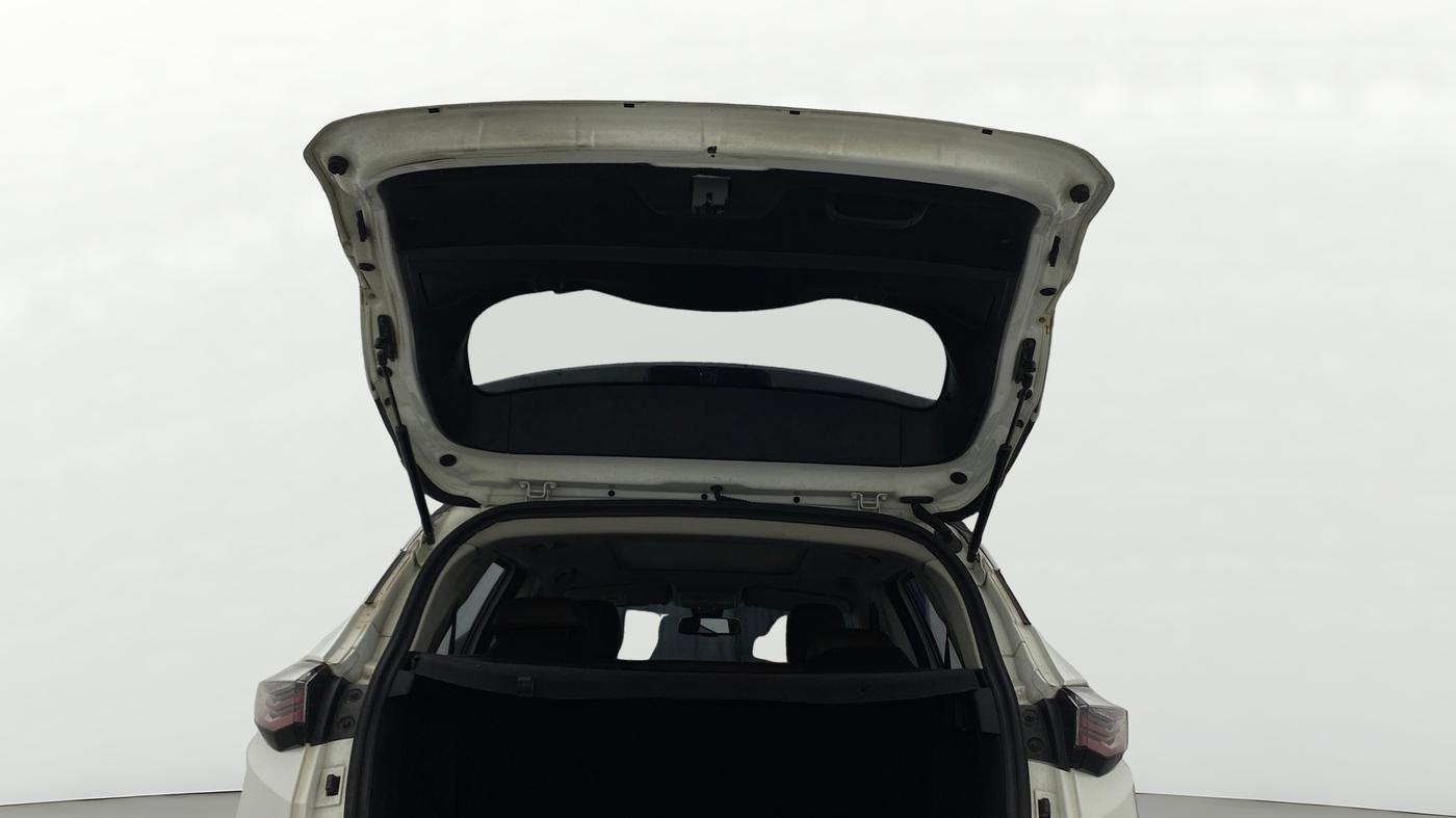 2022 Tata Harrier XZA PLUS 2.0L DUAL TONE, Diesel, Automatic, 92,284 km, Boot Door Open