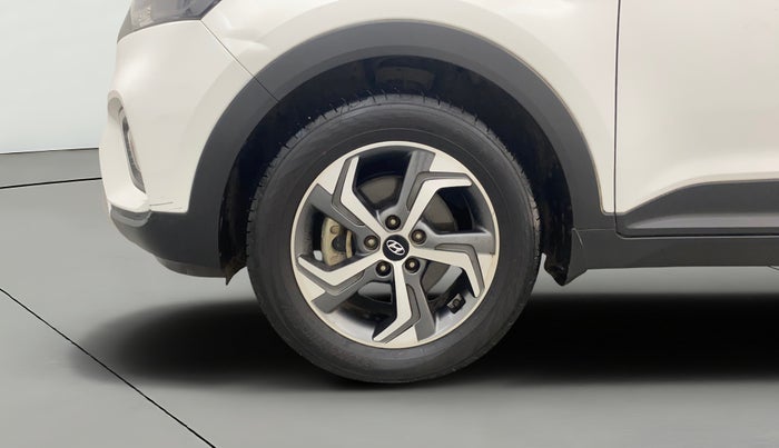 2019 Hyundai Creta SX SPORTS EDITION 1.6 PETROL DUAL TONE, Petrol, Manual, 61,811 km, Left Front Wheel