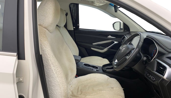 2019 MG HECTOR SHARP 1.5 DCT PETROL, Petrol, Automatic, 80,038 km, Right Side Front Door Cabin