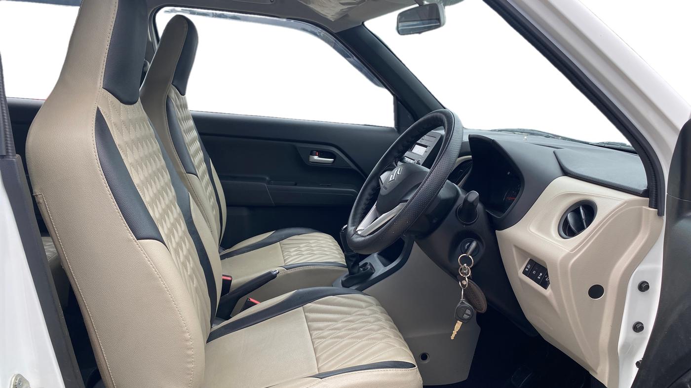 2023 Maruti New Wagon-R VXI 1.0, Petrol, Manual, 6,164 km, Right Side Front Door Cabin