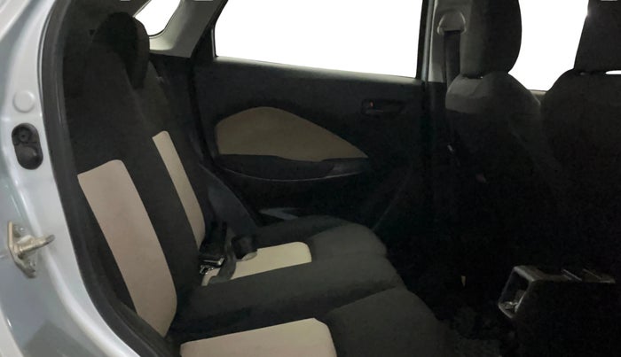 2022 Toyota Glanza E, Petrol, Manual, 8,724 km, Right Side Rear Door Cabin