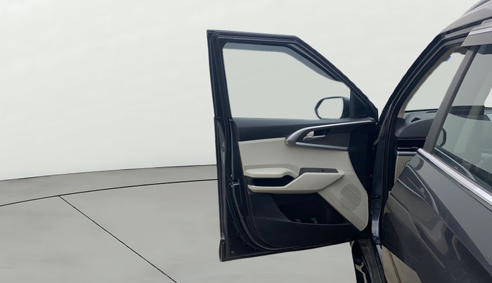 2023 KIA CARENS PRESTIGE 1.5 PETROL 7 STR, Petrol, Manual, 2,787 km, LHS Front Door