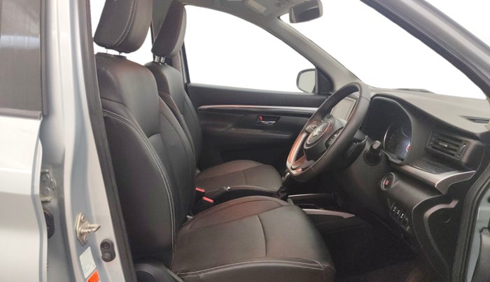 2022 Maruti XL6 ALPHA AT, Petrol, Automatic, 27,960 km, Right Side Front Door Cabin