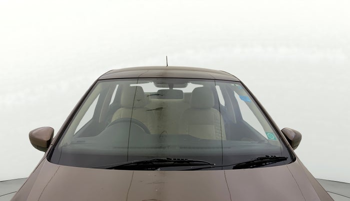 2016 Volkswagen Ameo COMFORTLINE 1.2L, Petrol, Manual, 1,13,850 km, Front Windshield