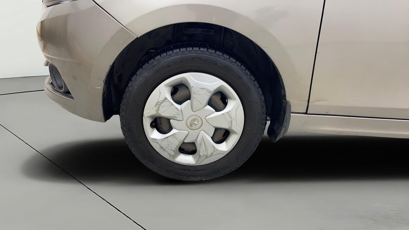 2019 Tata TIGOR XZ PETROL, CNG, Manual, 79,916 km, Left Front Wheel