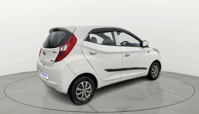 2016 Hyundai Eon ERA +, CNG, Manual, 72,814 km, Right Back Diagonal
