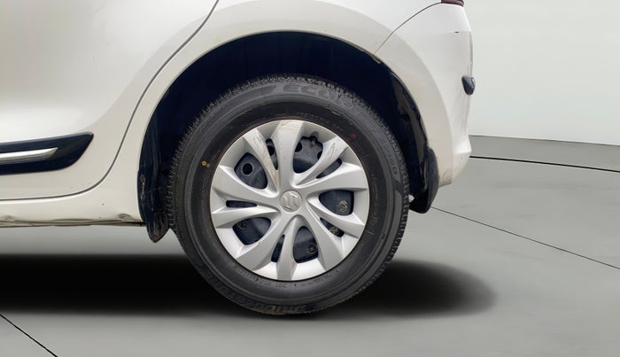 2023 Maruti Swift VXI, Petrol, Manual, 24,704 km, Left Rear Wheel