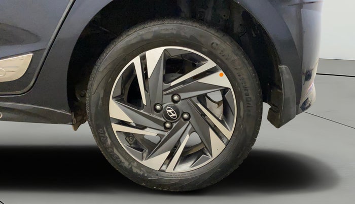 2022 Hyundai NEW I20 ASTA 1.2 MT, Petrol, Manual, 37,171 km, Left Rear Wheel