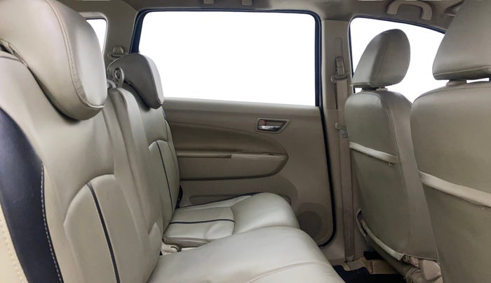 2017 Maruti Ertiga VXI, Petrol, Manual, 68,312 km, Right Side Rear Door Cabin