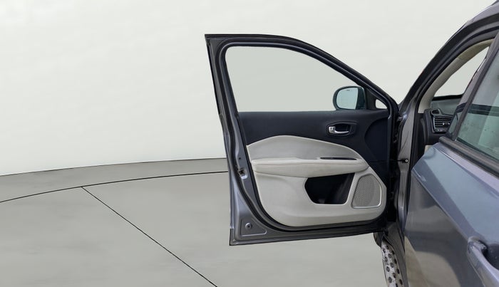 2018 Jeep Compass LIMITED 1.4 PETROL AT, Petrol, Automatic, 28,126 km, LHS Front Door