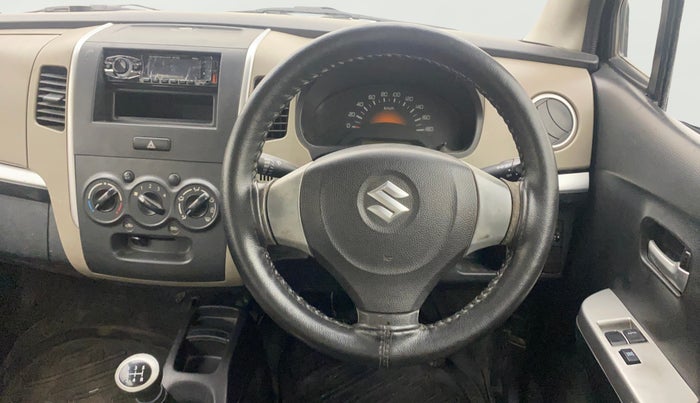 2013 Maruti Wagon R 1.0 LXI, Petrol, Manual, 62,223 km, Steering Wheel Close Up