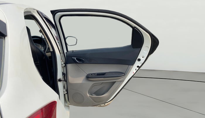 2017 Tata Tiago XT PETROL, Petrol, Manual, 86,671 km, RHS Rear Door