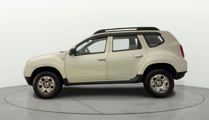 2014 Renault Duster RXE PETROL, Petrol, Manual, 41,439 km, Left Side