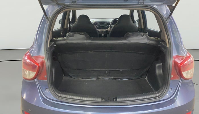 2016 Hyundai Grand i10 SPORTZ 1.2 KAPPA VTVT, Petrol, Manual, 87,439 km, Boot Open Zoomed View