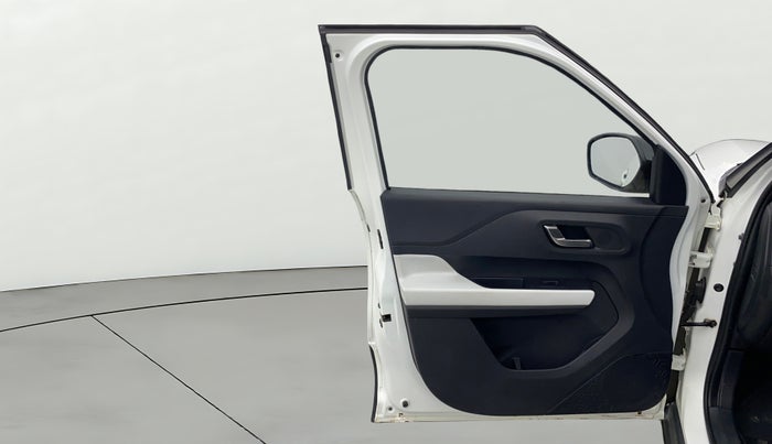 2022 Tata PUNCH CREATIVE AMT 1.2 RTN DUAL TONE, Petrol, Automatic, 10,270 km, LHS Front Door