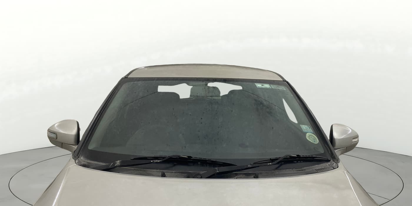 2012 Maruti Swift VDI, Diesel, Manual, 63,789 km, Front Windshield