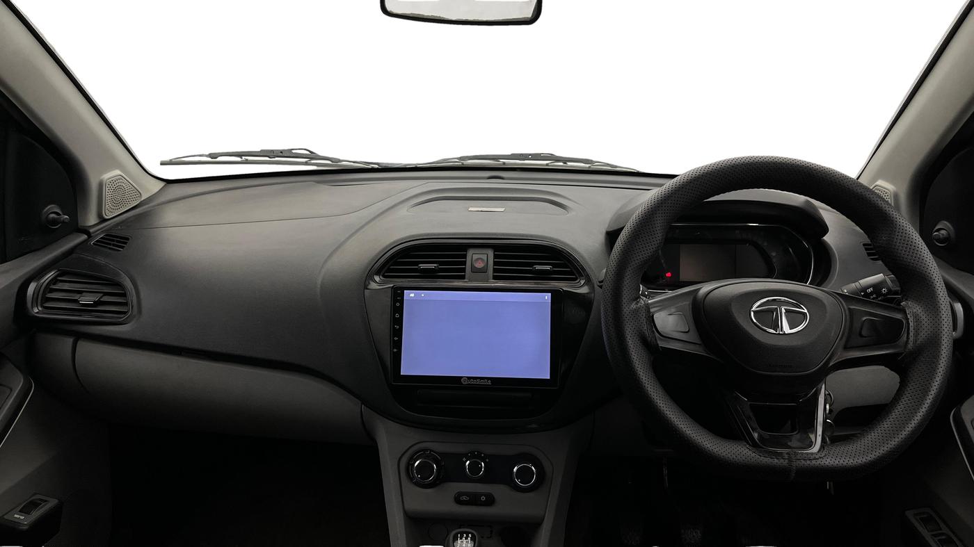 2020 Tata Tiago XE PETROL, Petrol, Manual, 31,395 km, Dashboard
