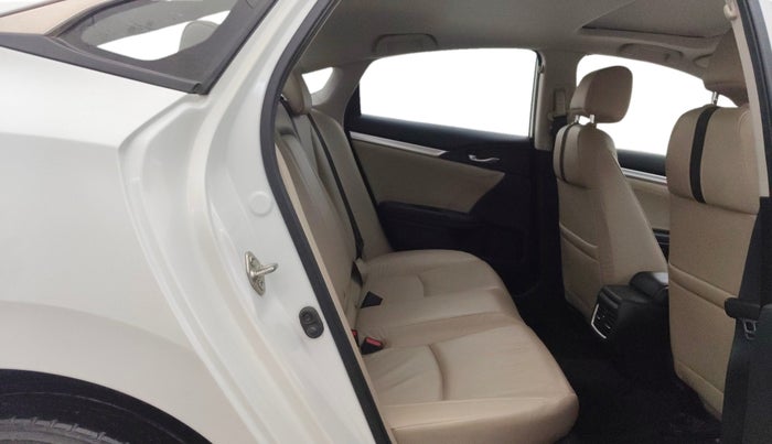 2019 Honda Civic 1.8L I-VTEC ZX CVT, Petrol, Automatic, 45,045 km, Right Side Rear Door Cabin