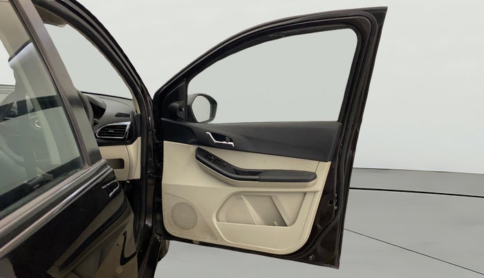 2022 Tata Tiago XZ PLUS PETROL, Petrol, Manual, 50,825 km, RHS Front Door