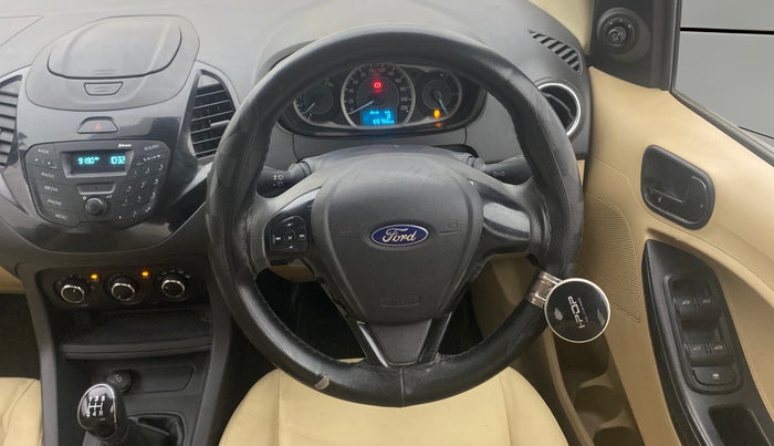 2016 Ford Figo Aspire TREND 1.2 PETROL, Petrol, Manual, 1,05,720 km, Steering Wheel Close Up