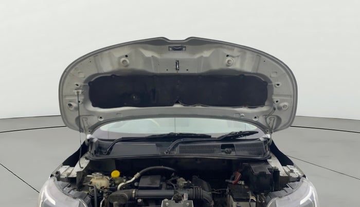 2023 Renault TRIBER RXZ AMT, Petrol, Automatic, 32,928 km, Open Bonet