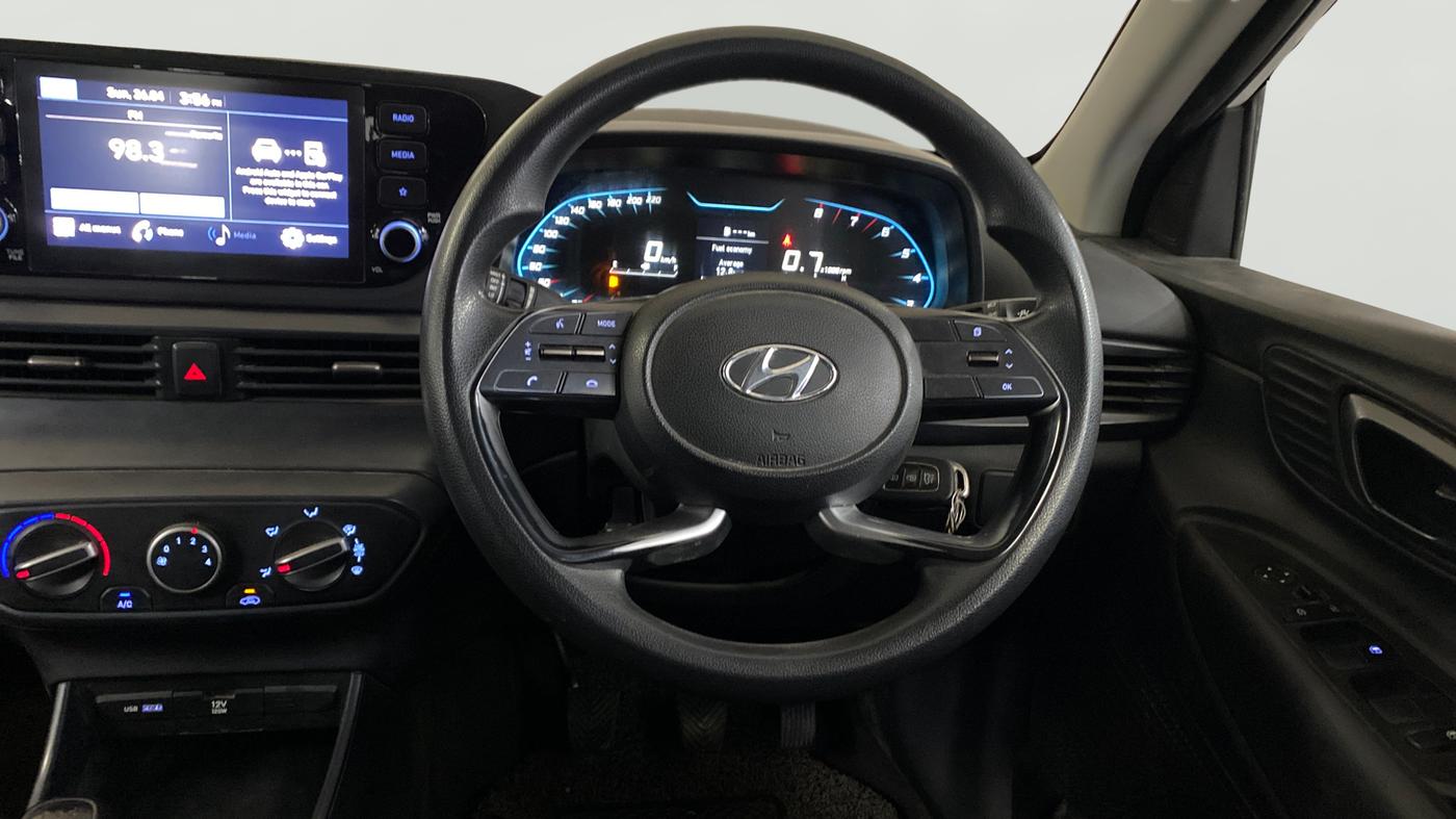 2023 Hyundai NEW I20 MAGNA 1.2 MT, Petrol, Manual, 53,819 km, Steering Wheel Close Up