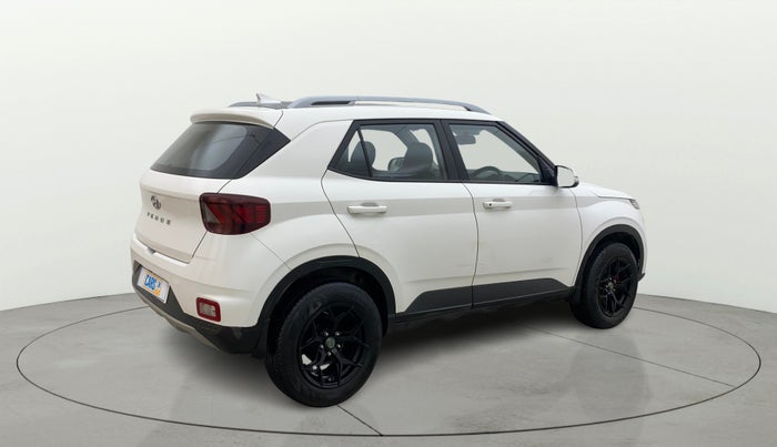 2021 Hyundai VENUE S+ 1.2, Petrol, Manual, 45,813 km, Right Back Diagonal