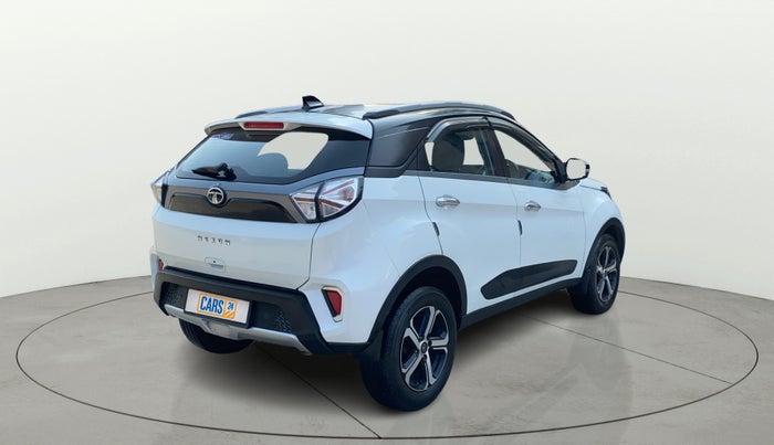 2021 Tata NEXON XZA PLUS SUNROOF PETROL, Petrol, Automatic, 31,729 km, Right Back Diagonal
