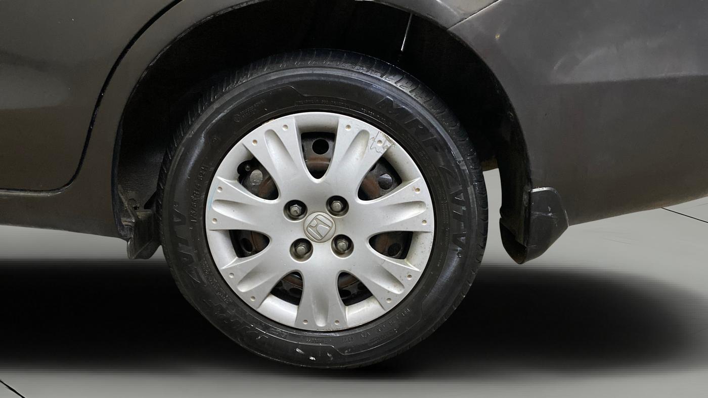 2015 Honda Amaze 1.2L I-VTEC S, Petrol, Manual, 67,798 km, Left Rear Wheel
