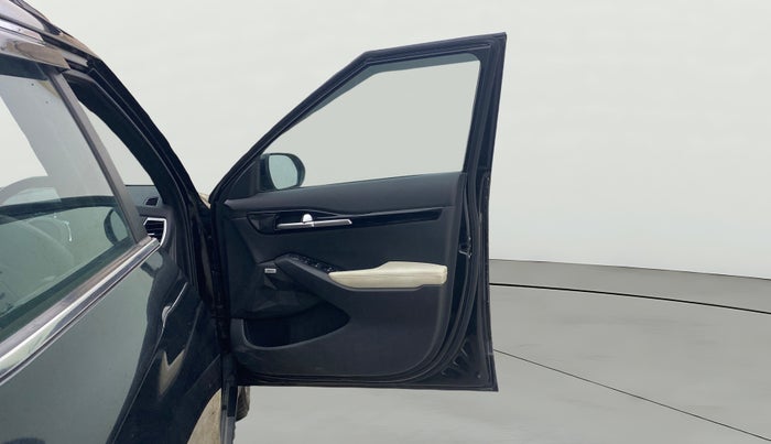 2023 KIA SELTOS  GTX Plus 1.5 Turbo Petrol DCT, Petrol, Automatic, 31,697 km, RHS Front Door