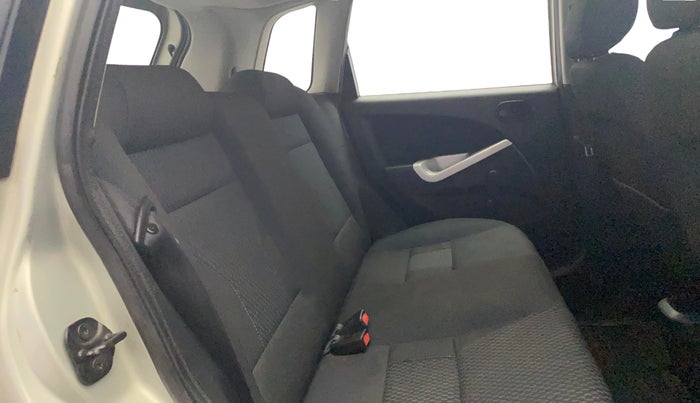 2013 Ford Figo TITANIUM 1.4 DIESEL, Diesel, Manual, 1,33,384 km, Right Side Rear Door Cabin