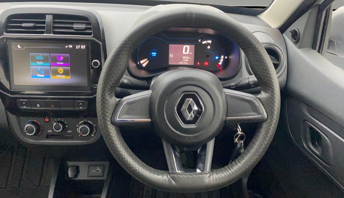 2021 Renault Kwid RXT 1.0 AMT (O), Petrol, Automatic, 4,858 km, Steering Wheel Close Up