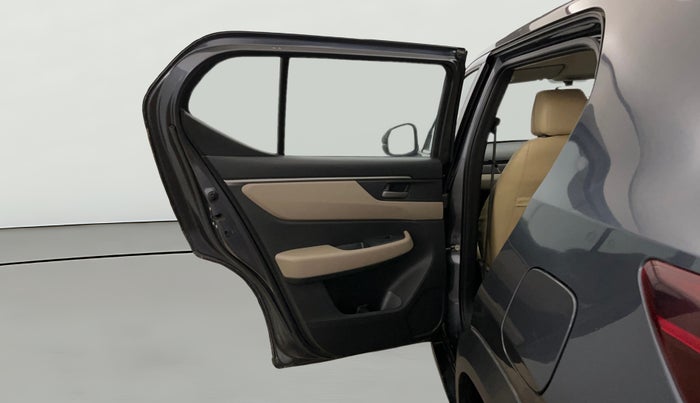 2023 Honda ELEVATE V CVT, Petrol, Automatic, 23,955 km, LHS Rear Door
