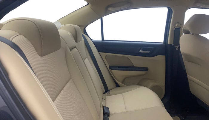 2022 Honda Amaze 1.2L I-VTEC VX CVT, Petrol, Automatic, 7,147 km, Right Side Rear Door Cabin