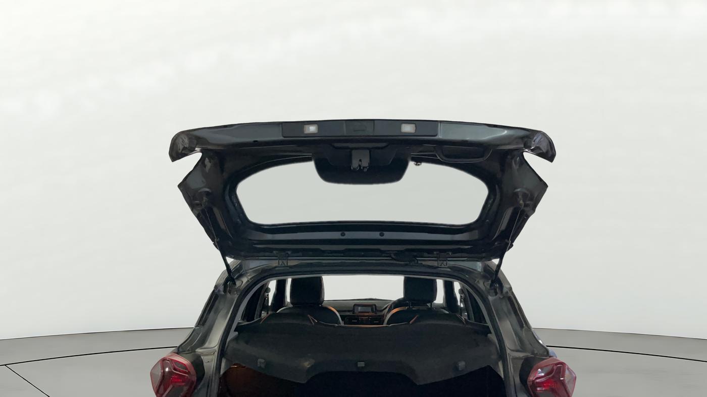2023 Tata PUNCH ADVENTURE MT, Petrol, Manual, 37,330 km, Boot Door Open