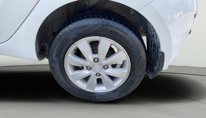 2013 Hyundai i20 SPORTZ 1.2, Petrol, Manual, 35,215 km, Left Rear Wheel