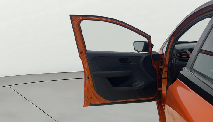 2024 Tata ALTROZ Racer R2, Petrol, Manual, 2,931 km, LHS Front Door