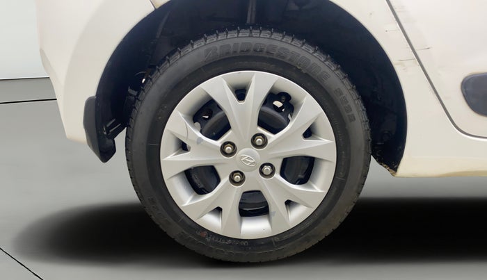 2015 Hyundai Grand i10 SPORTZ 1.2 KAPPA VTVT, Petrol, Manual, 49,022 km, Right Rear Wheel