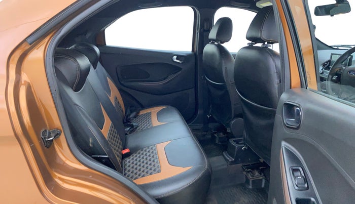 2018 Ford FREESTYLE TITANIUM 1.2 PETROL, Petrol, Manual, 27,422 km, Right Side Rear Door Cabin