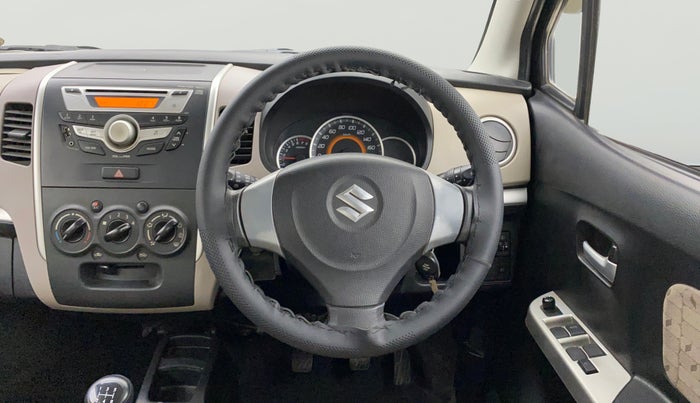 2013 Maruti Wagon R 1.0 VXI, Petrol, Manual, 51,752 km, Steering Wheel Close Up