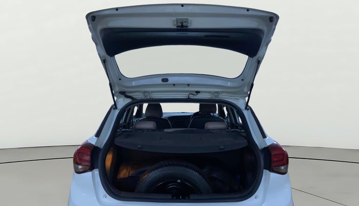 2019 Hyundai Elite i20 ASTA 1.2 (O), CNG, Manual, 1,06,100 km, Boot Door Open