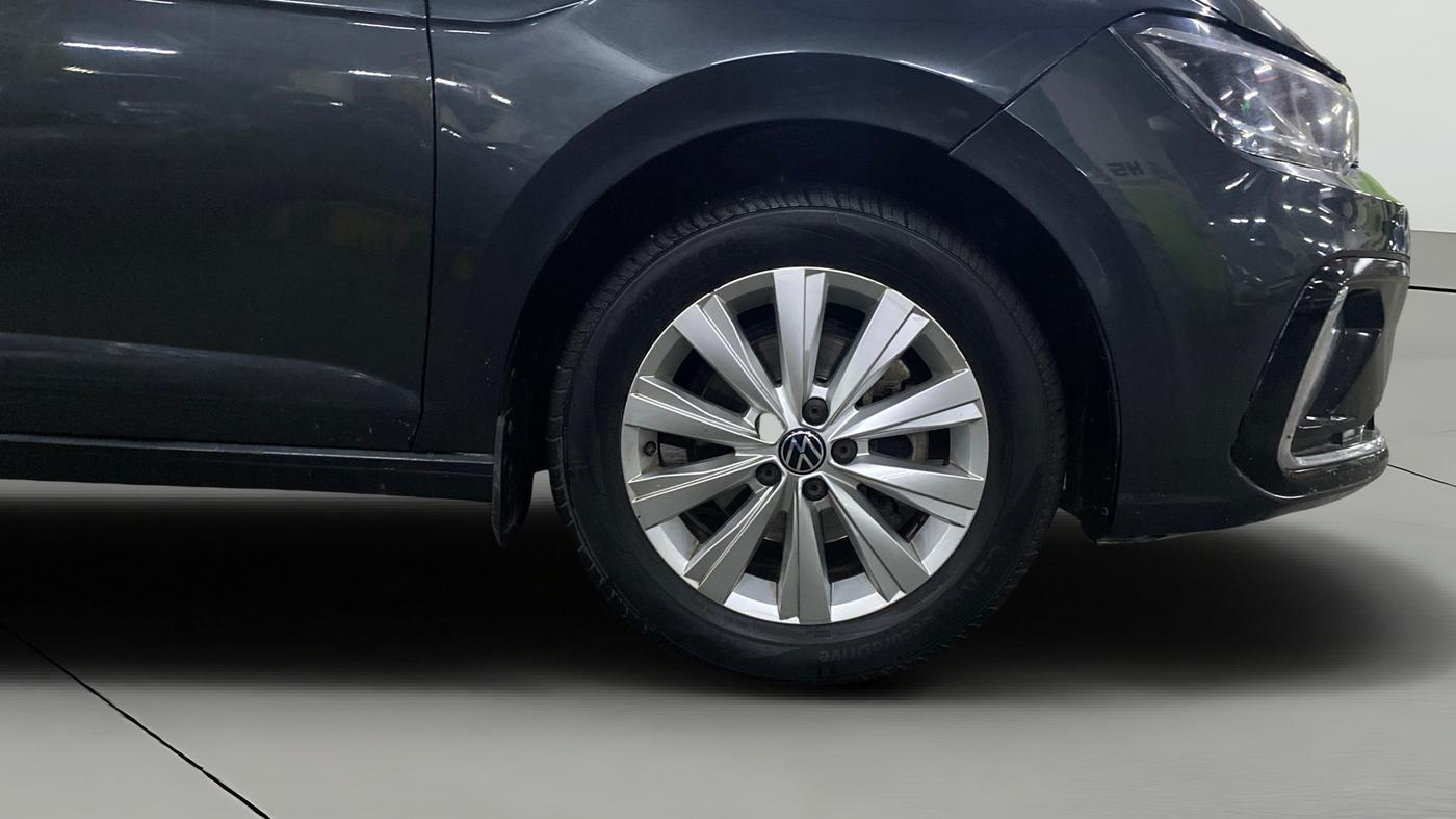 2023 Volkswagen VIRTUS HIGHLINE TSI 1.0 AT, Petrol, Automatic, 75,629 km, Right Front Wheel