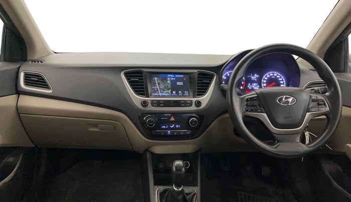 2017 Hyundai Verna 1.6 VTVT SX, Petrol, Manual, 73,291 km, Dashboard