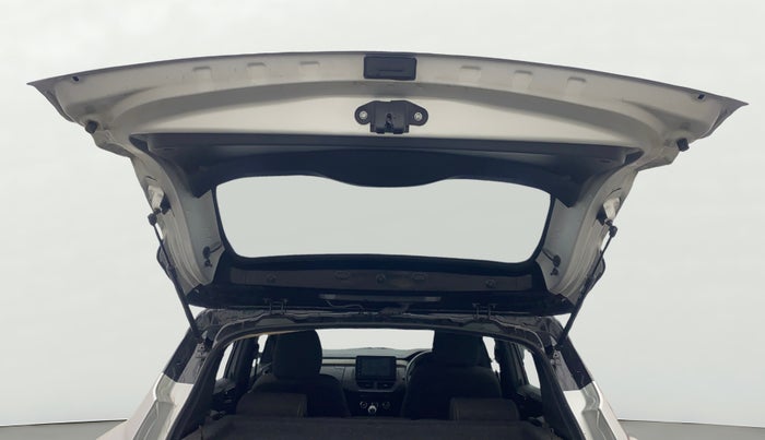 2021 Renault Kiger RXZ MT, Petrol, Manual, 18,089 km, Boot Door Open