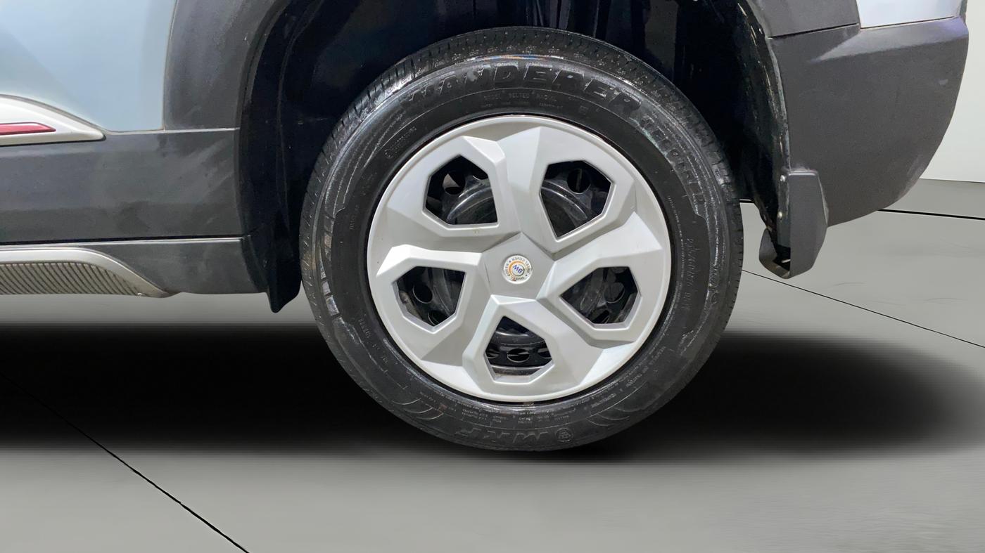 2024 Maruti BREZZA VXI AT SMART HYBRID, Petrol, Automatic, 5,003 km, Left Rear Wheel